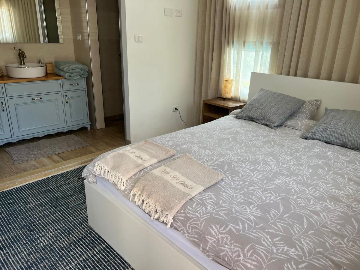 Villa Sky Garden Caesarea Ngoại thất bức ảnh