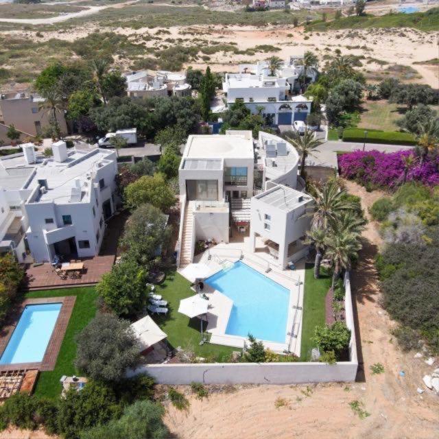 Villa Sky Garden Caesarea Ngoại thất bức ảnh